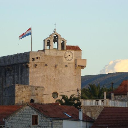 Villas Oleandri Vrboska Esterno foto
